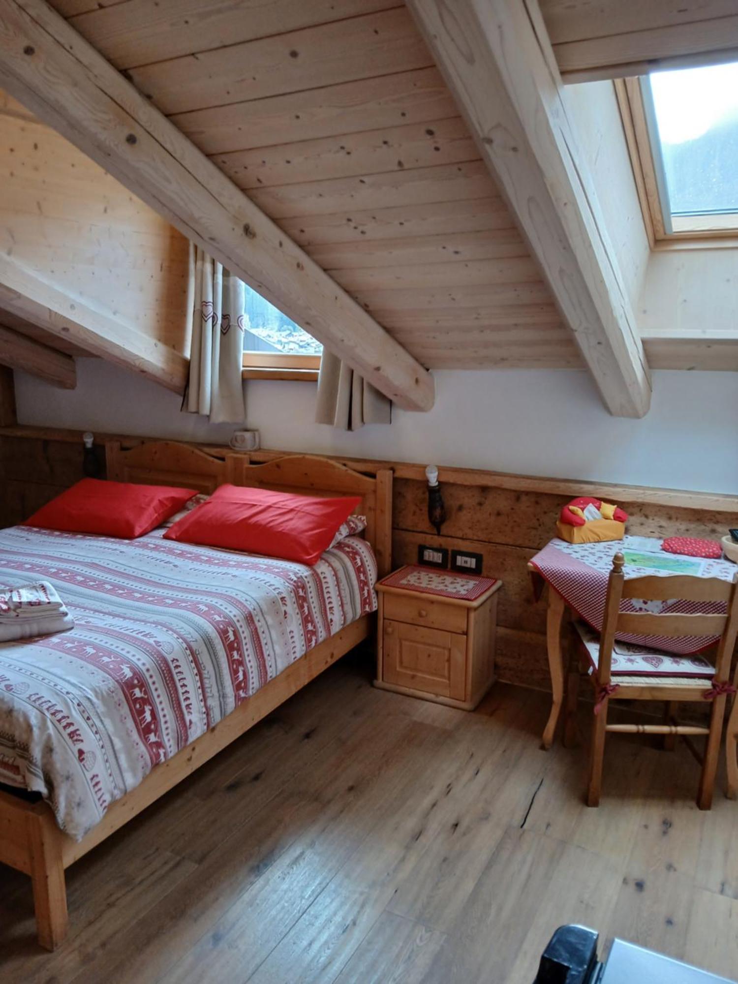Ziano di FiemmeBeb La Stube Dei Partel住宿加早餐旅馆 客房 照片